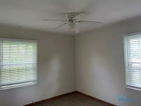 925 S Cherry St, Bryan, OH 43506 photo 10