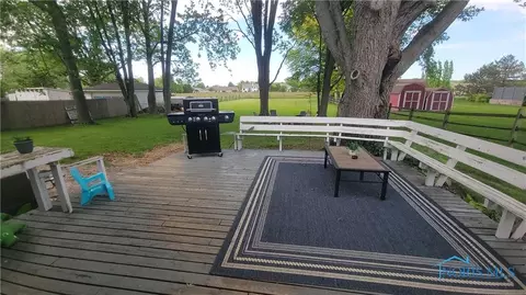4253 Pickle Rd, Oregon, OH 43616 photo 6