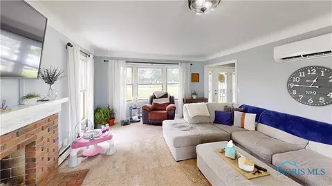 4253 Pickle Rd, Oregon, OH 43616 photo 50