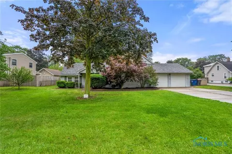 3431 Mcgregor Ln, Toledo, OH 43623