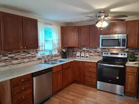 3712 Whitegate Dr, Toledo, OH 43607 photo 10