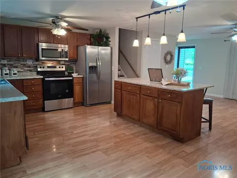 3712 Whitegate Dr, Toledo, OH 43607 photo 9