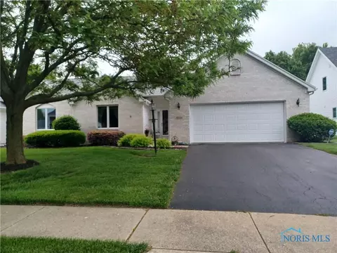 5733 Brook Cliffe Rd, Toledo, OH 43614
