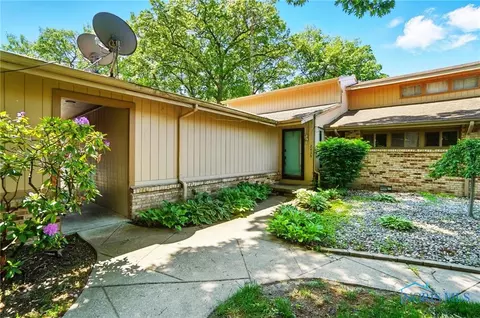 2439 Parliament Sq #2439, Toledo, OH 43617