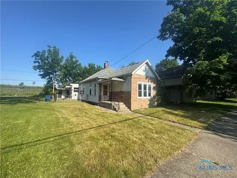 812 Bartley Pl, Toledo, OH 43609