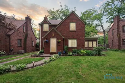 3127 Drummond Rd, Toledo, OH 43606