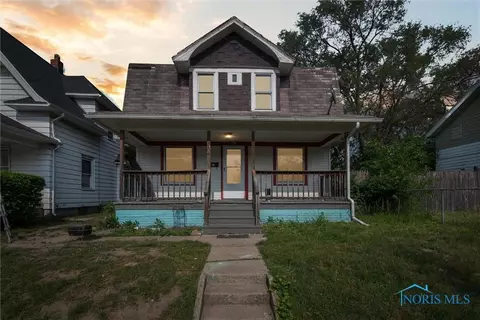715 Nicholas St, Toledo, OH 43609