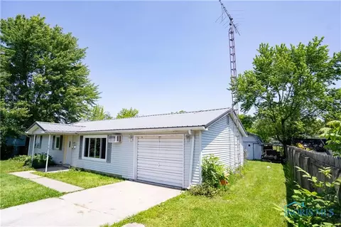 205 N Grant St, Paulding, OH 45879 photo 3