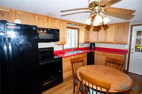 205 N Grant St, Paulding, OH 45879 photo 18