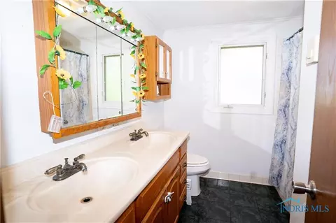 205 N Grant St, Paulding, OH 45879 photo 14