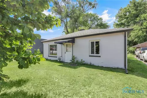 6817 Nebraska Ave, Toledo, OH 43615