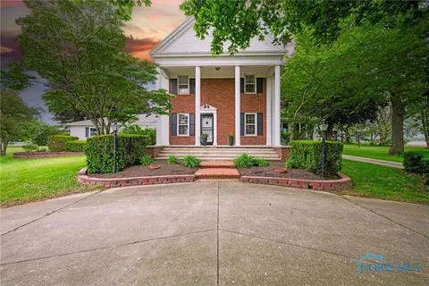 15310 State Route 64, Metamora, OH 43540