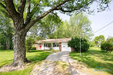 11976 Defiance Henry Co Line Rd, Holgate, OH 43527