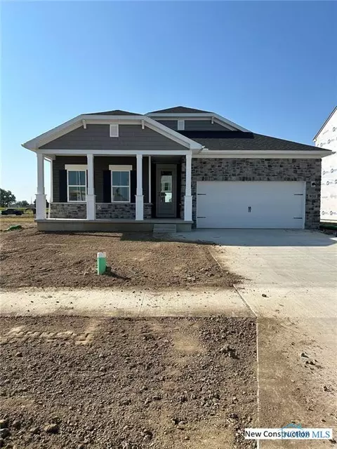 931 Darter Dr, Bowling Green, OH 43402