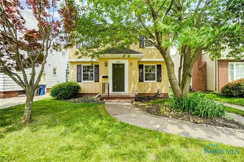 2670 Merrimac Blvd, Toledo, OH 43606