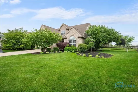 12158 Jefferson St, Perrysburg, OH 43551