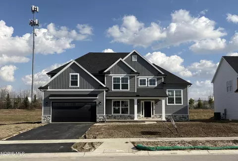 144 Barton Creek Dr, Perrysburg, OH 43551