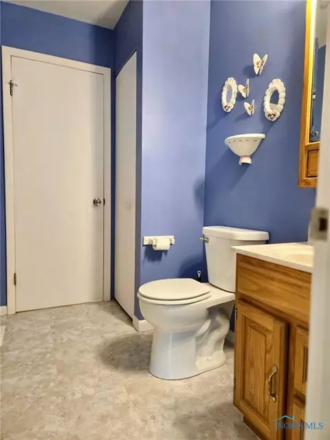 308 Jackson St, Delta, OH 43515 photo 7