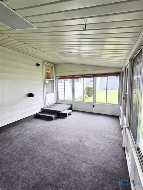 308 Jackson St, Delta, OH 43515 photo 8