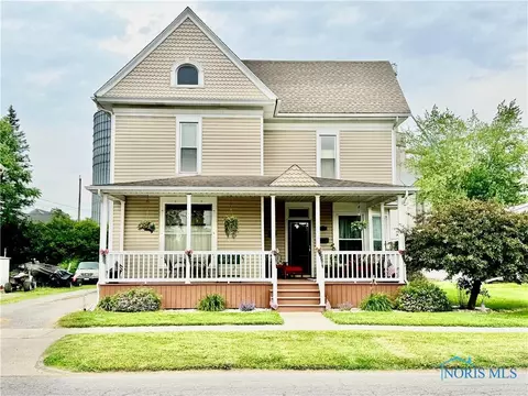 118 N Maple St, Hicksville, OH 43526