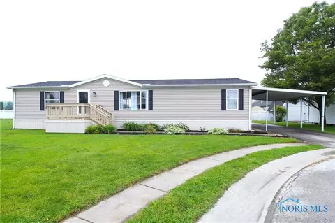 715 S Holland Sylvania Rd #83, Toledo, OH 43615