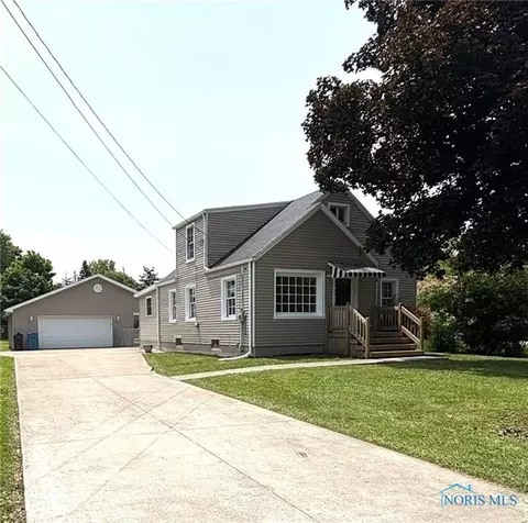 3340 Seaman, Oregon, OH 43616