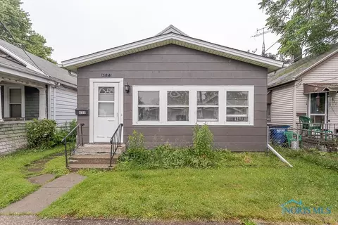 635 Plymouth St, Toledo, OH 43605