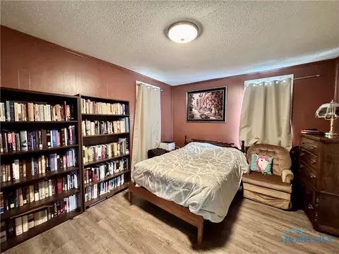 335 N Cherry St, Bryan, OH 43506 photo 14