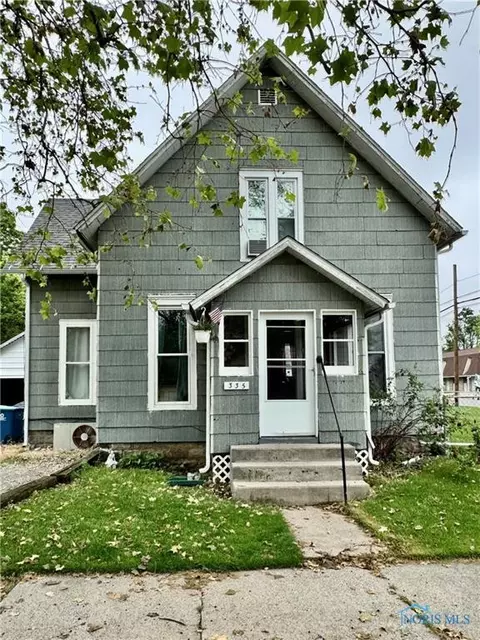 335 N Cherry St, Bryan, OH 43506