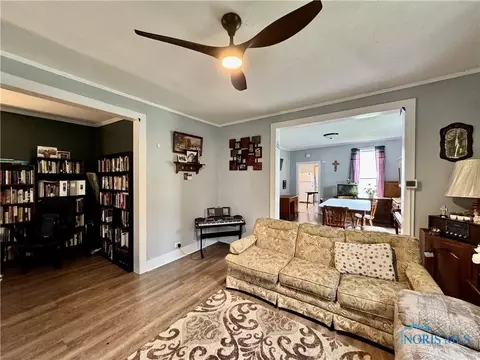 335 N Cherry St, Bryan, OH 43506 photo 10
