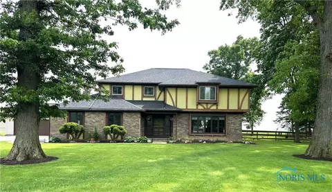 534 S Butternut St, Deshler, OH 43516