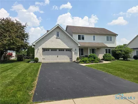 4811 Cabriolet Ln, Maumee, OH 43537