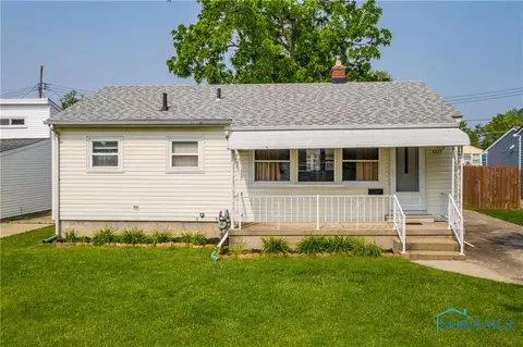 6021 322nd St, Toledo, OH 43611