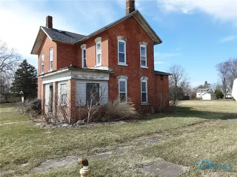 740 W Main St, Risingsun, OH 43457