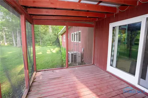 202 Troder St, Bryan, OH 43506 photo 12
