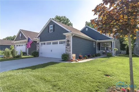 1948 Sunrise Creek Dr, Toledo, OH 43615