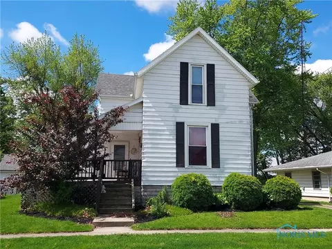 608 W Sycamore St, Columbus Grove, OH 45830
