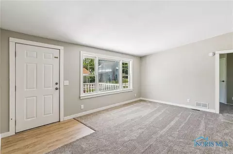 304 Wise St, Forest, OH 45843 photo 11