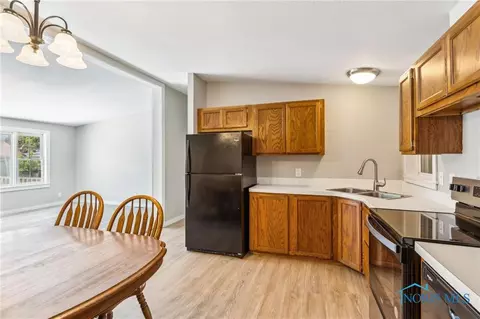 304 Wise St, Forest, OH 45843 photo 5