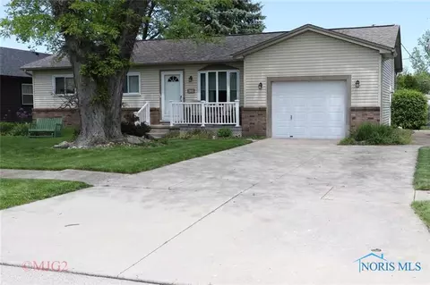 2605 Point Pleasant Way, Toledo, OH 43611