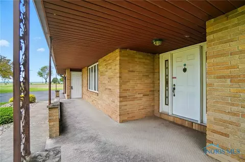 23026 Mermill Rd, Custar, OH 43511 photo 4