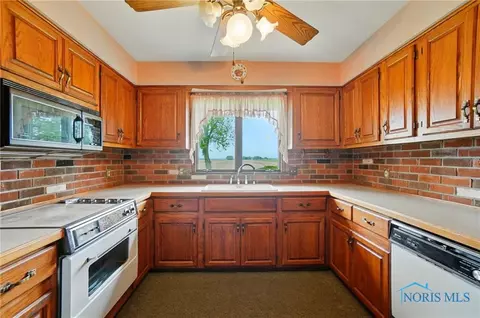 23026 Mermill Rd, Custar, OH 43511 photo 19