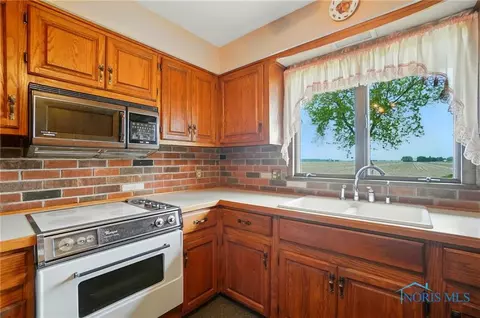 23026 Mermill Rd, Custar, OH 43511 photo 20