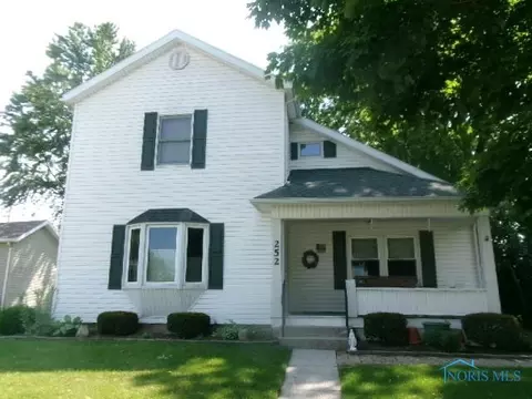 252 N Walnut St, Ottawa, OH 45875