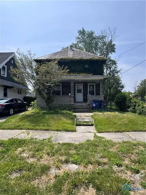 1221 Gordon St, Toledo, OH 43609