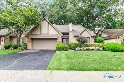 2920 Joelle Dr, Toledo, OH 43617
