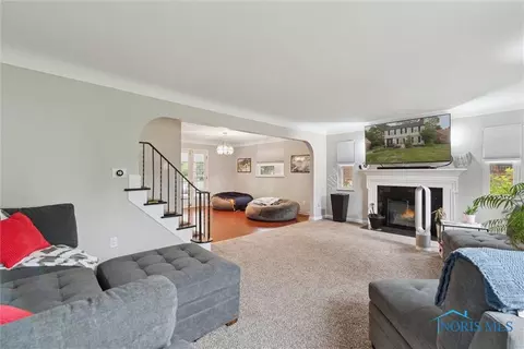 3152 Aldringham Rd, Toledo, OH 43606 photo 8