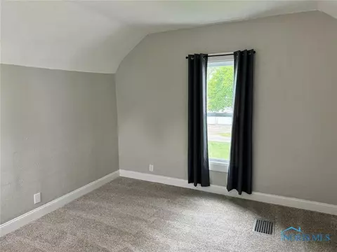 215 Enterprise St, Bryan, OH 43506 photo 9