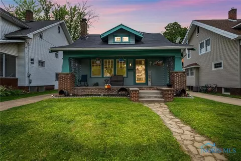 4217 Berwick Ave, Toledo, OH 43612