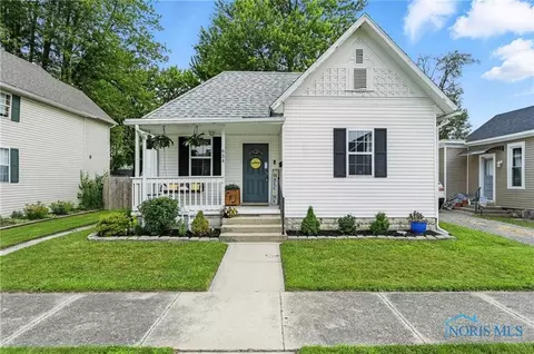 634 Cherry St, Findlay, OH 45840